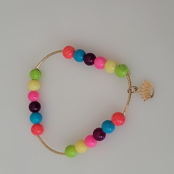 3 pc. Set charm bracelet bundle, tiara, mermaid, and umbrella charms - Picture 2 of 7